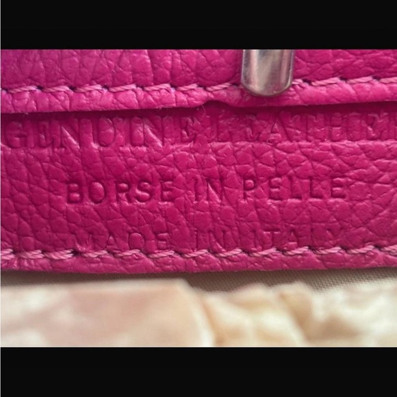 Women's Fuchsia Leather Wristlet Bag - Picture 3 of 3